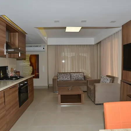 Lighthouse Natalia Aparts 费特希耶