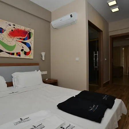 Lighthouse Natalia Aparts 公寓 *