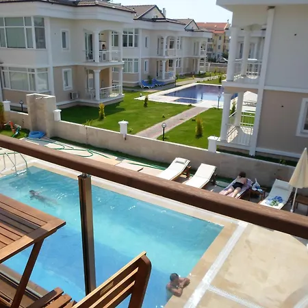 Lighthouse Natalia Aparts Apartamento *